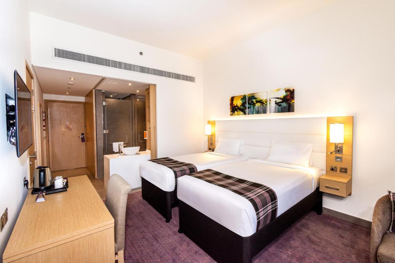 Premier Inn Dubai Dragon Mart Εξωτερικό φωτογραφία