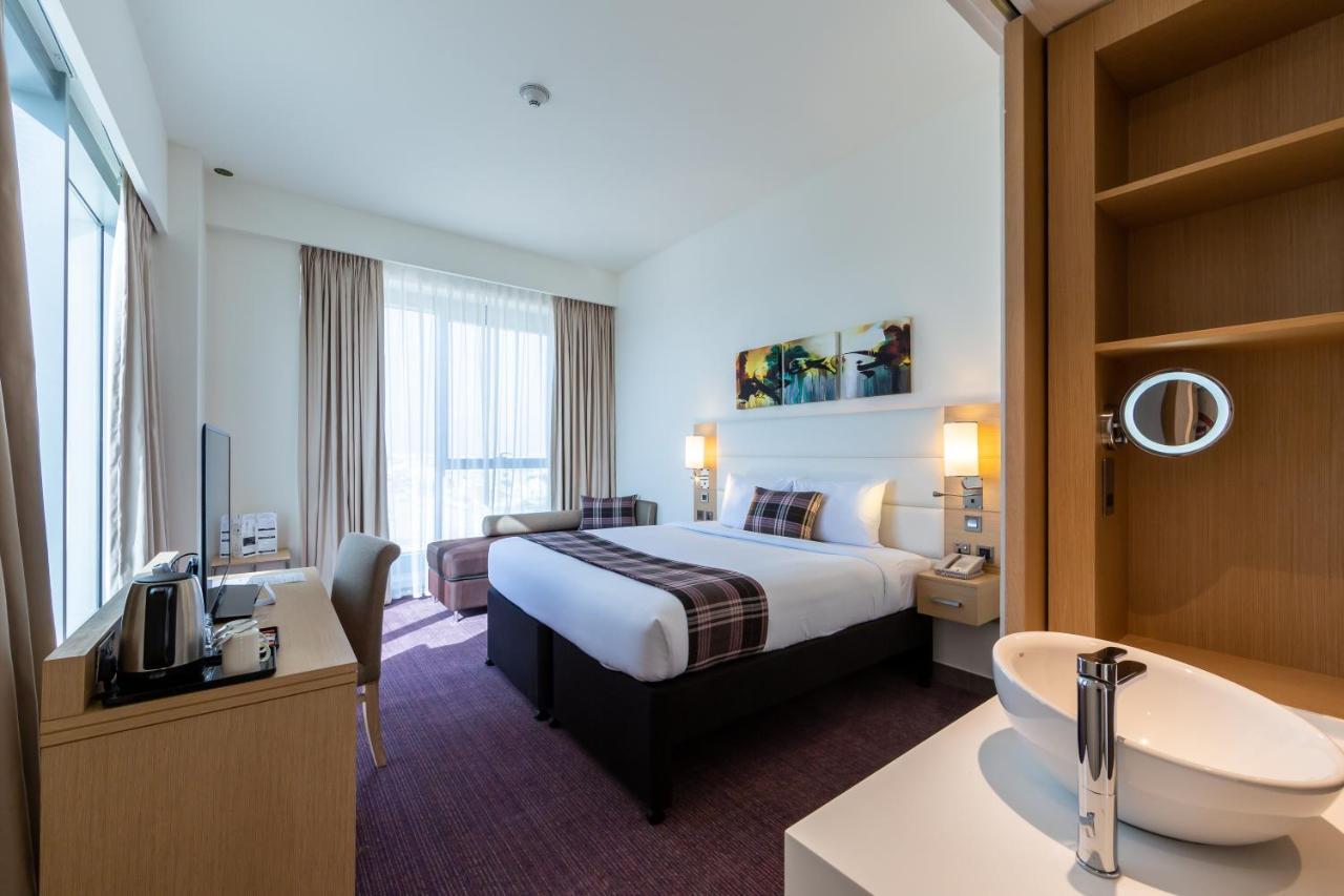 Premier Inn Dubai Dragon Mart Εξωτερικό φωτογραφία