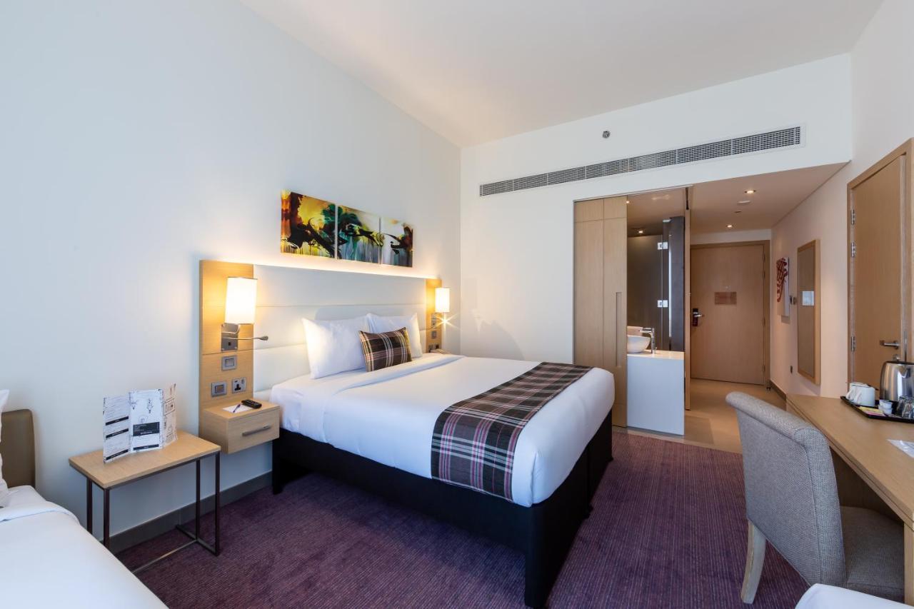 Premier Inn Dubai Dragon Mart Εξωτερικό φωτογραφία